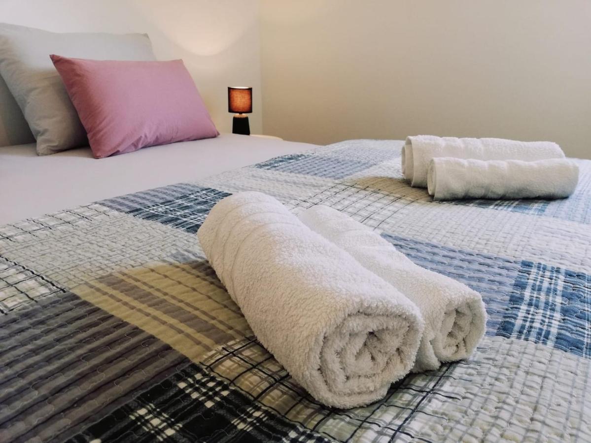 Apartman Aria Apartment Дуги Рат Екстериор снимка